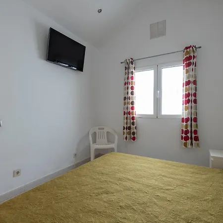 Holiday home Spacious 2br Bungalow Private Solarium & Pool *